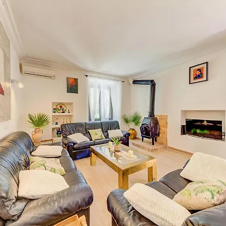 Tranquil Plana Den Rull Set In The Beautiful Ternelles Valley Private Pool וילה